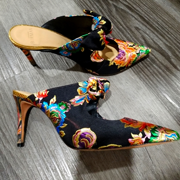 Heels by Alexandre Birman Made in Italy - Picture 2 of 10